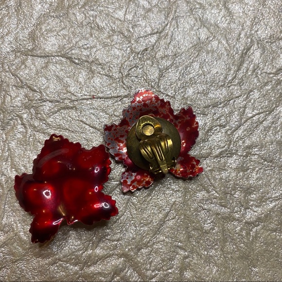 Vintage W. Germany Red Leaf Clip On Earrings - Picture 6 of 7